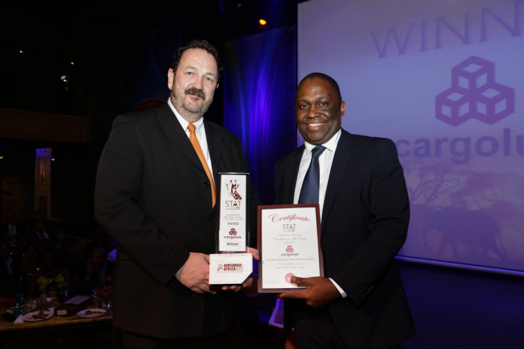 Cargolux - George Biwer accepts award