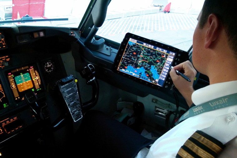 Luxair passe au cockpit sans papier