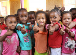 tdh Namibia-Education Children of the San