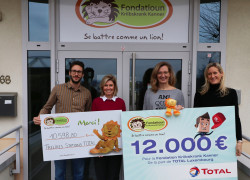 total-remise-cheque ©TOTAL Luxembourg