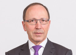 Robert Scharfe CEO LuxSE (2)