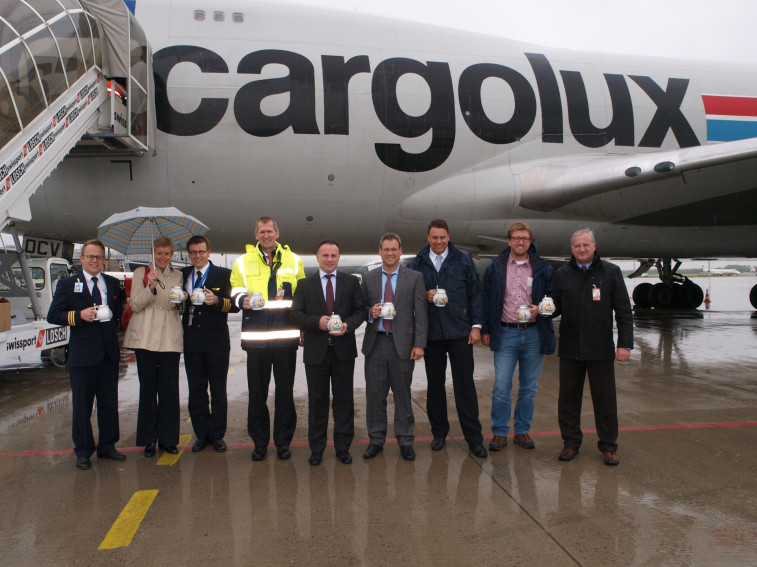 Cargolux lands in Munich