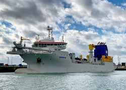 ULEv Sanderus in the Port of Zeebrugge (002)