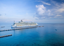 Arcelor Cruise Ship Paquebot classe Oasis