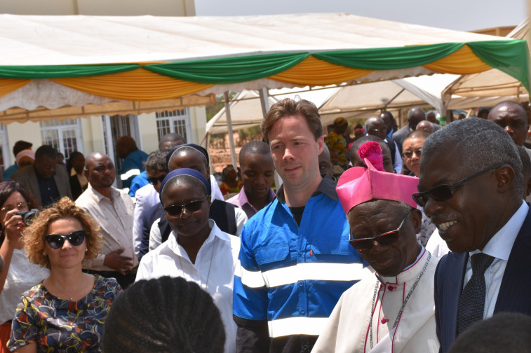 Sr. Catherine Mutindi and Mr. Benedikt Sobotka at the opening of inaugural Bon Pasteur child protection centre in Kolwezi September 2019 (002)