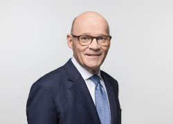 Jakob Stott - CEO Wealth Management (002)