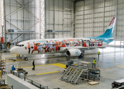 Stickers on LX-LBA (3) © Luxair
