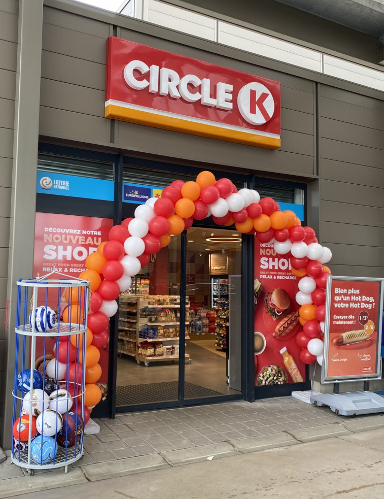 Circle K shop Belval, porte d'entrée